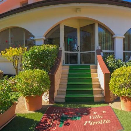 Hotel Villa Pirotta Sannicandro di Bari Bagian luar foto