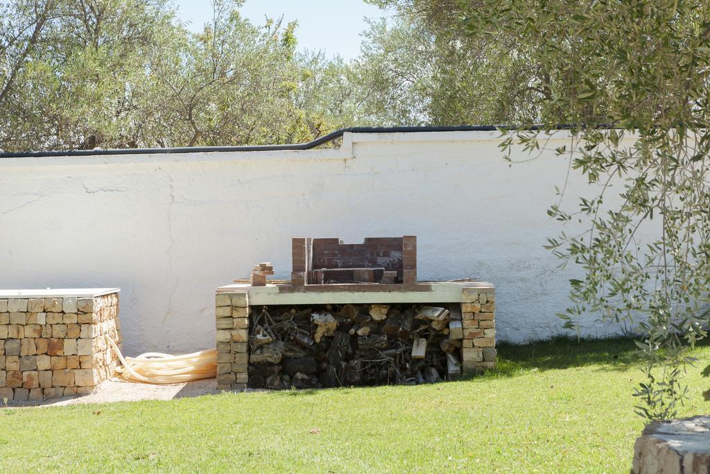 Hotel Villa Pirotta Sannicandro di Bari Bagian luar foto