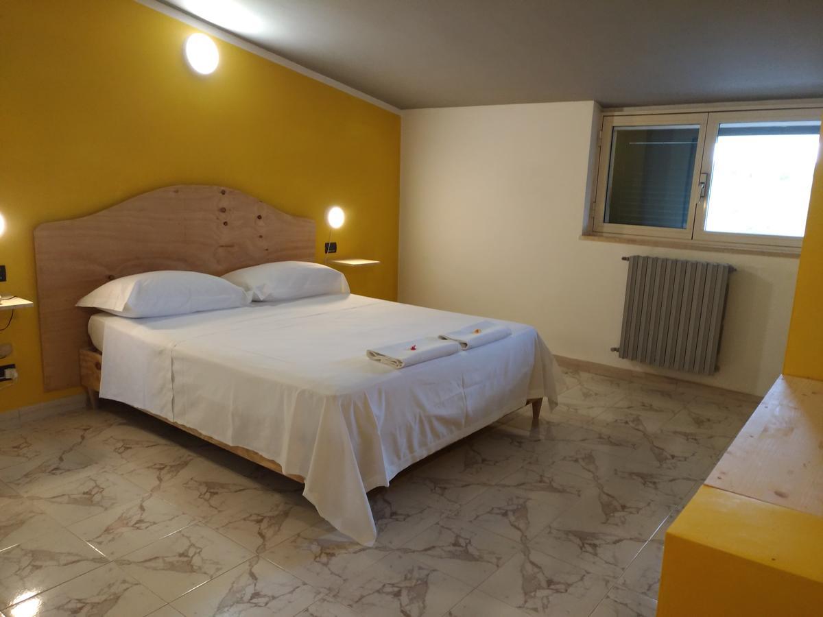 Hotel Villa Pirotta Sannicandro di Bari Bagian luar foto